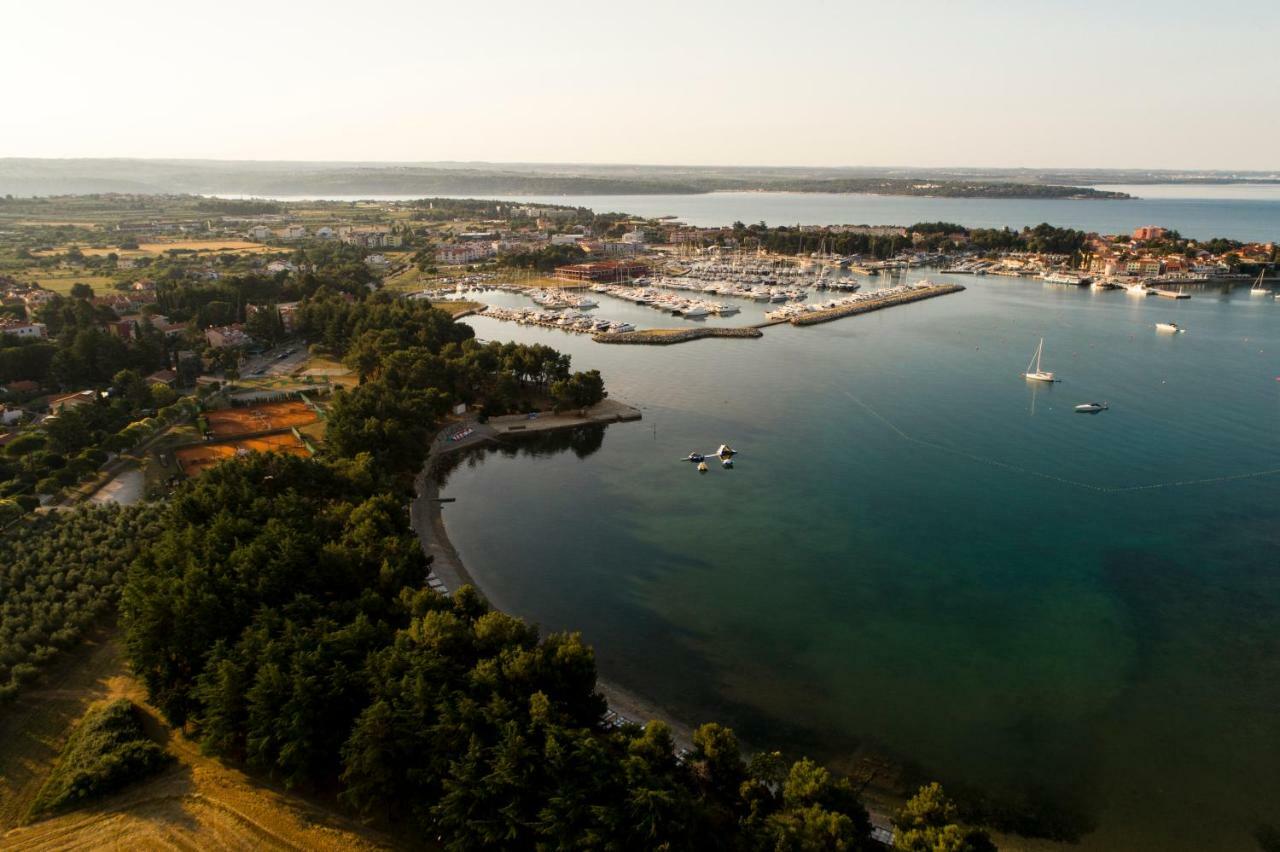 Casa Flora 3-Minutes' Walk From The Beach Novigrad Istria Eksteriør billede