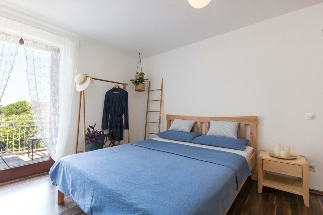 Casa Flora 3-Minutes' Walk From The Beach Novigrad Istria Eksteriør billede