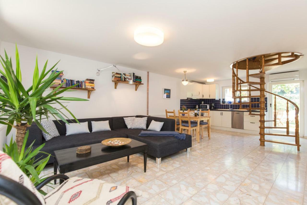 Casa Flora 3-Minutes' Walk From The Beach Novigrad Istria Eksteriør billede