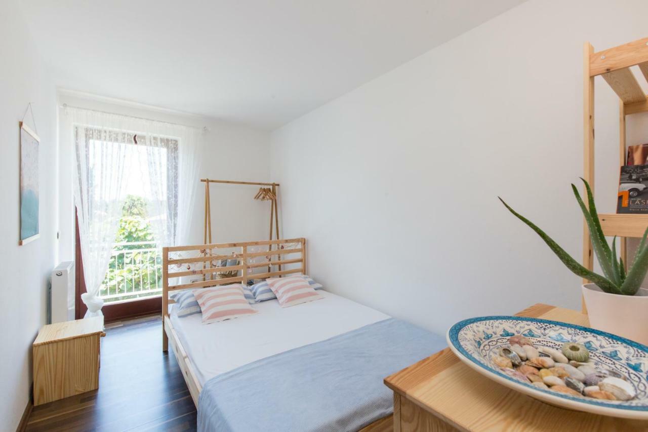 Casa Flora 3-Minutes' Walk From The Beach Novigrad Istria Eksteriør billede